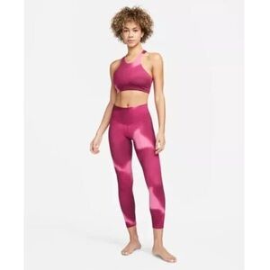 Nike Yoga Luxe Legging